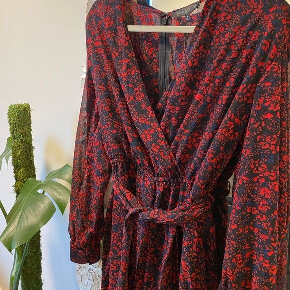 NWT Dynamite jumpsuit size medium - Picture 2 of 7